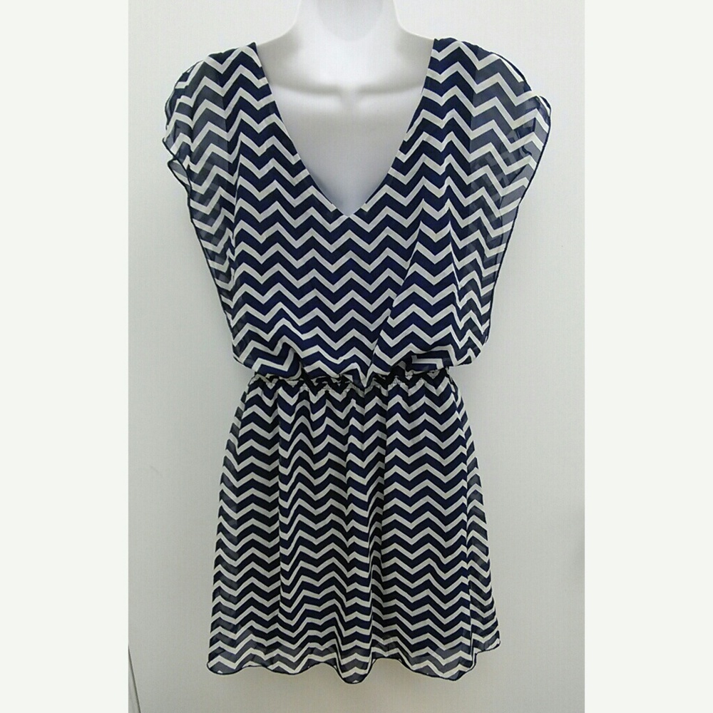 Blue White Chevron Dress Sz Small - Picture 4 of 6
